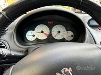 Usata Peugeot 206 110 CV (80 kW) 2004 Grigio Utilitaria