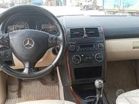 Usata Mercedes A180 Avantgarde 108 CV (79 kW) 2009 Nero Berlina