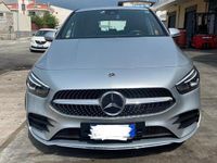 Usata Mercedes B200 AMG 2022 Grigio Monovolume