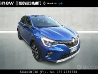 Usata Renault Captur Intens 101 CV (74 kW) 2023 Blu SUV