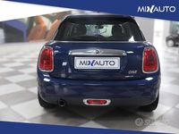 Usata Mini ONE 102 CV (75 kW) 2017 Blu/azzurro(met.) Utilitaria