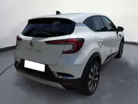 Usata Renault Captur Techno 90 CV (66 kW) 2023 Bianco SUV