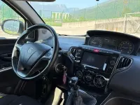 Gebraucht Lancia Ypsilon 69 PS (50 kW) 2015 Weiß Kleinwagen