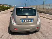 Usata Lancia Ypsilon 60 CV (44 kW) 2009 Marrone Utilitaria
