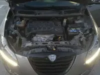 Usata Lancia Delta Gold 120 CV (88 kW) 2011 Grigio Utilitaria