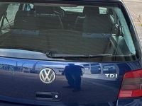 Usata VW Golf IV 90 CV (66 kW) 2000 Blu Berlina