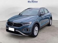 Usata VW T-Roc Life 150 CV (110 kW) 2025 Petroleum blue metallizzato ne SUV