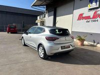 Usata Renault Clio V Business 91 CV (66 kW) 2022 Argento Berlina