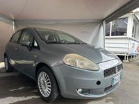 Usata Fiat Grande Punto Emotion 90 CV (66 kW) 2007 Grigio Utilitaria