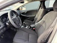 Usata Volvo V40 Business Edition 120 CV (88 kW) 2018 Bianco Station wagon