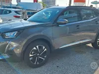 Occasion Peugeot 2008 102 ch (75 kW) 2021 Gris SUV