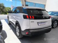 Usata Peugeot 3008 Business-Line 131 CV (96 kW) 2020 Bianco SUV