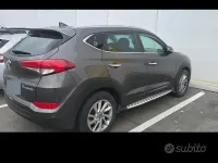 Usata Hyundai Tucson Xpossible 116 CV (85 kW) 2017 Grigio SUV