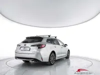 Usata Toyota Corolla Style 152 CV (111 kW) 2019 Grigio Station wagon