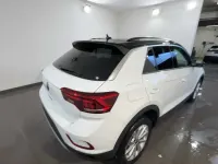Nuova VW T-Roc Edition 150 CV (110 kW) 2026 0qa1  pure white/nero SUV