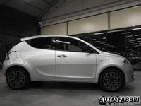 Usata Lancia Ypsilon Gold 69 CV (50 kW) 2021 Bianco Utilitaria