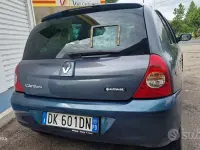 Usata Renault Clio II Dynamique 75 CV (55 kW) 2007 Blu Berlina