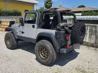 Usata Jeep Wrangler Sport 177 CV (130 kW) 2003 Grigio SUV
