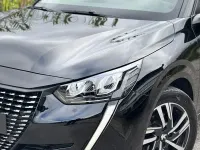 Usata Peugeot 208 Active 75 CV (55 kW) 2022 Nero Utilitaria