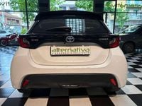 Gebraucht Toyota Yaris Hybrid Business Edition 92 PS (67 kW) 2022 Weiß Limousine