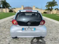 Usata Toyota Aygo 54 CV (39 kW) 2006 Grigio Utilitaria