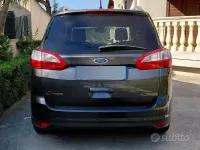 Usata Ford C-MAX 120 CV (88 kW) 2016 Grigio Monovolume