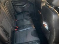 Usata Ford Kuga 120 CV (88 kW) 2016 Grigio SUV