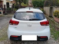 Usata Kia Rio Style 84 CV (61 kW) 2022 Bianco Berlina