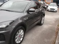 Usata Jaguar E-Pace R-Dynamic 150 CV (110 kW) 2019 Grigio SUV