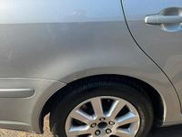 Usata Toyota Avensis 177 CV (130 kW) 2009 Grigio Station wagon