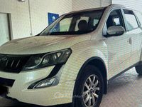Usata Mahindra XUV500 140 CV (102 kW) 2016 Bianco SUV