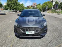Usata Ford Focus ST-Line 125 CV (91 kW) 2022 Grigio Berlina