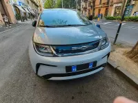 Usata BYD Dolphin Design 64 kW (88 CV) 2024 Grigio Utilitaria
