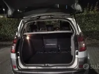 Usata Renault Scénic 120 CV (88 kW) 2003 Grigio Monovolume