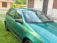 Usata Fiat Punto 60 CV (44 kW) 1998 Verde Berlina