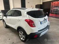 Usata Opel Mokka Cosmo 116 CV (85 kW) 2016 Bianco SUV