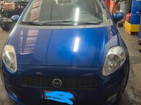 Usata Fiat Grande Punto 75 CV (55 kW) 2005 Blu Utilitaria