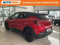 Usata Renault Captur 94 CV (69 kW) 2022 Rosso SUV