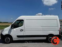 Usata Renault Master 110 CV (80 kW) 2013 Bianco pastello Berlina