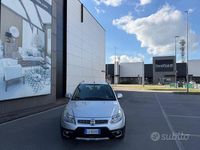 Usata Fiat Sedici 134 CV (98 kW) 2012 Grigio SUV