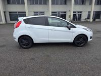 Usata Ford Fiesta 95 CV (69 kW) 2017 Bianco Berlina