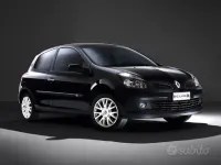 Usata Renault Clio II LE 84 CV (61 kW) 2006 Grigio Utilitaria