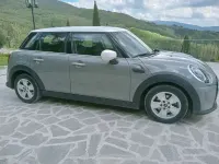 Usata Mini ONE Essential 102 CV (75 kW) 2021 Grigio Utilitaria