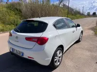 Usata Alfa Romeo Giulietta Progression 105 CV (77 kW) 2012 Bianco Utilitaria