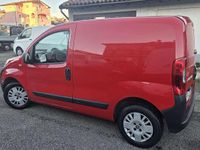 Usata Fiat Fiorino 77 CV (56 kW) 2016 Rosso / pastello Monovolume