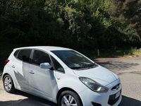 Begagnad Hyundai ix20 90 HK (66 kW) 2010 Vit Halvkombi