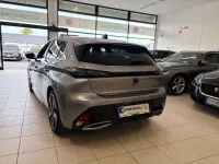 Usata Peugeot e-308 GT 80 kW (110 CV) 2023 Grigio Utilitaria