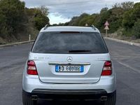 Usata Mercedes ML320 224 CV (164 kW) 2008 Grigio SUV
