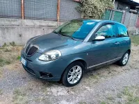 Usata Lancia Ypsilon 90 CV (66 kW) 2006 Grigio Utilitaria