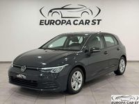 Usata VW Golf VIII Life 131 CV (96 kW) 2020 Grigio Utilitaria